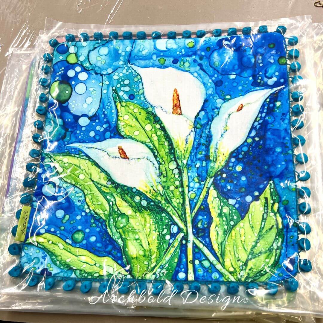 Lillies in rain Cushion
